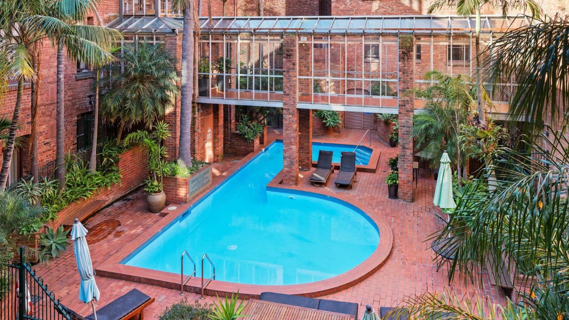 Gordon House Apartments Melbourne Exterior photo