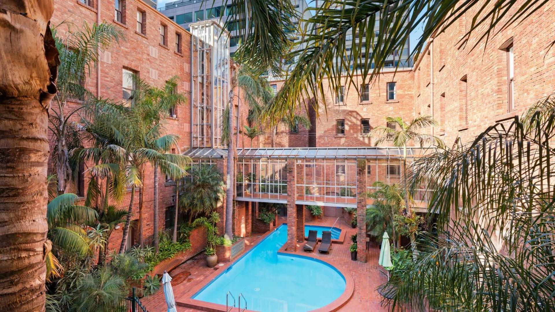 Gordon House Apartments Melbourne Exterior photo